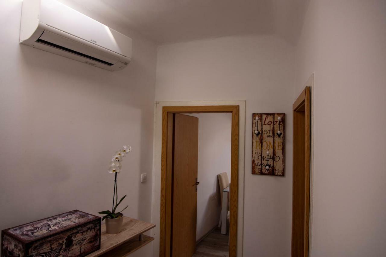 Appartement Lipa à Split Extérieur photo